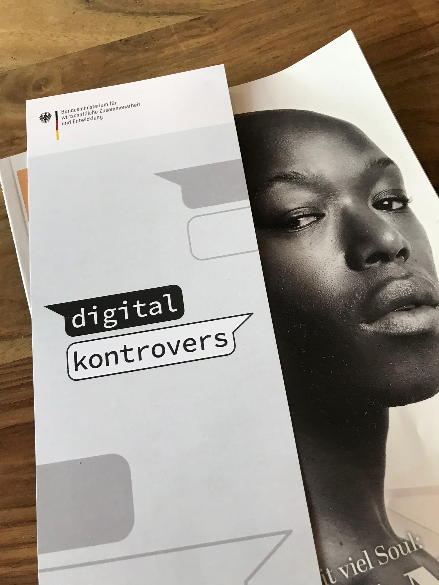 Neu: Medienarbeit und Social Media für „Digital kontrovers!“