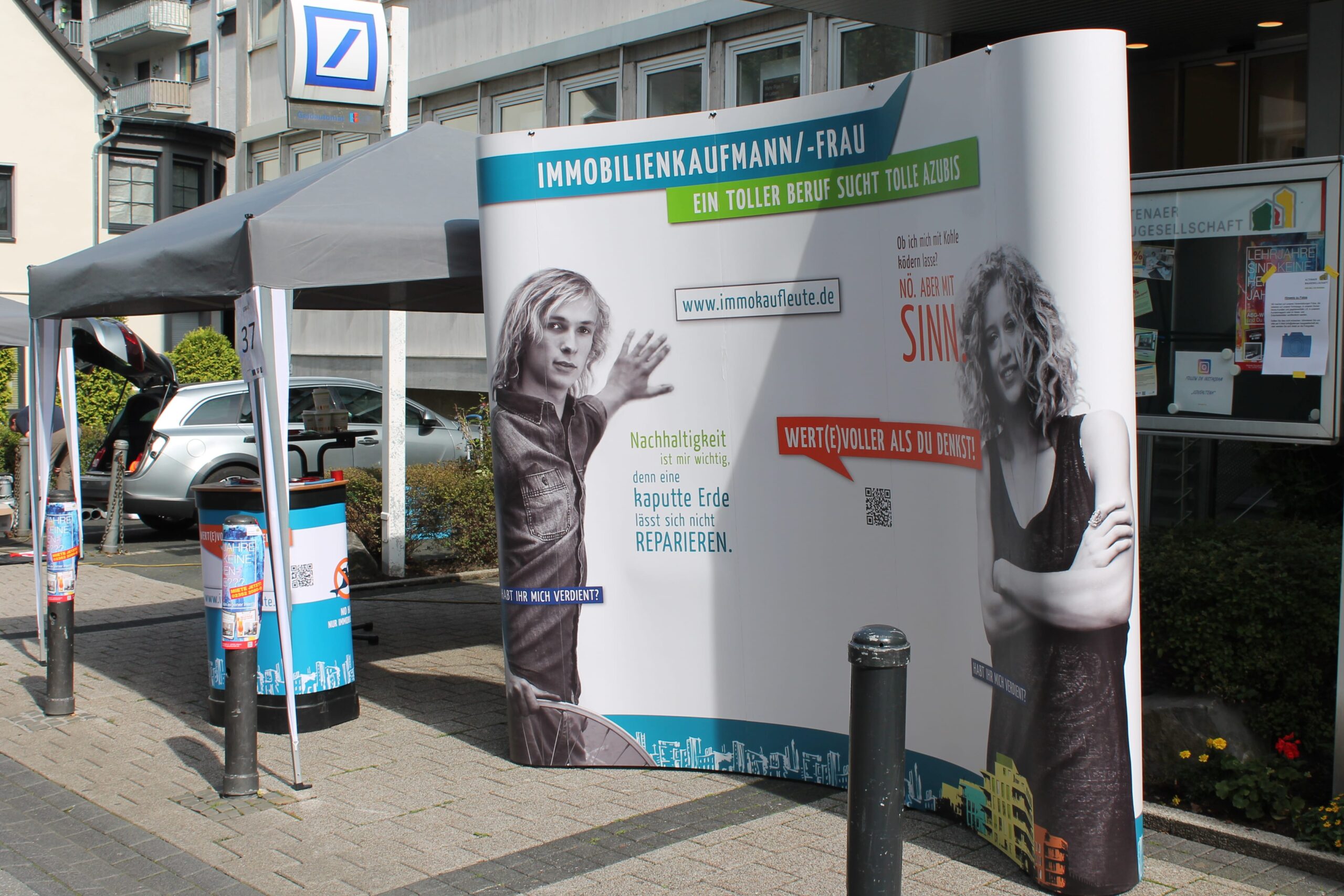 ABG weckte auf 1. Outdoor-Azubi-Messe Interesse an Immobilienbranche